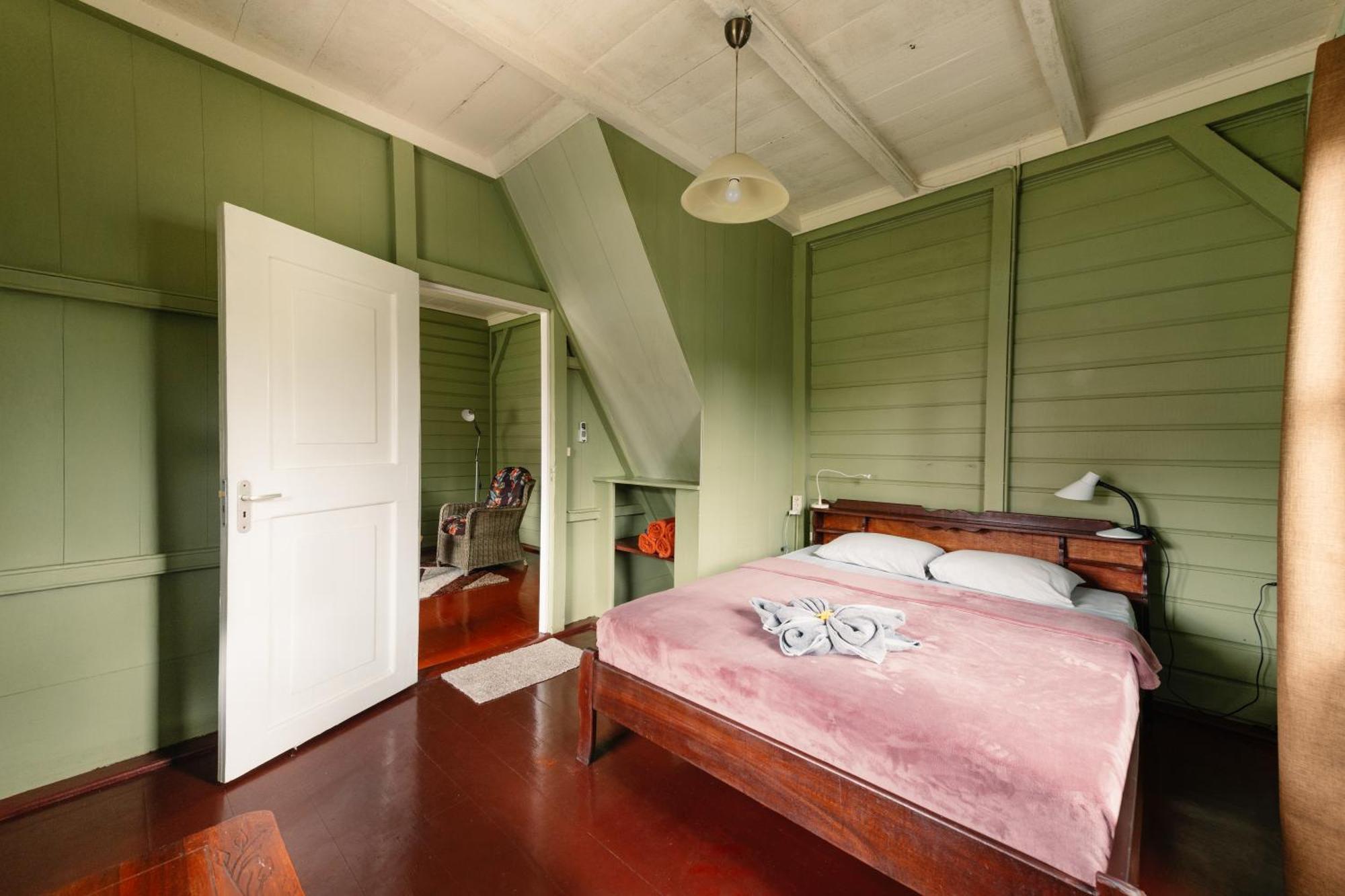 Plantage Resort Frederiksdorp 帕拉马里博 外观 照片
