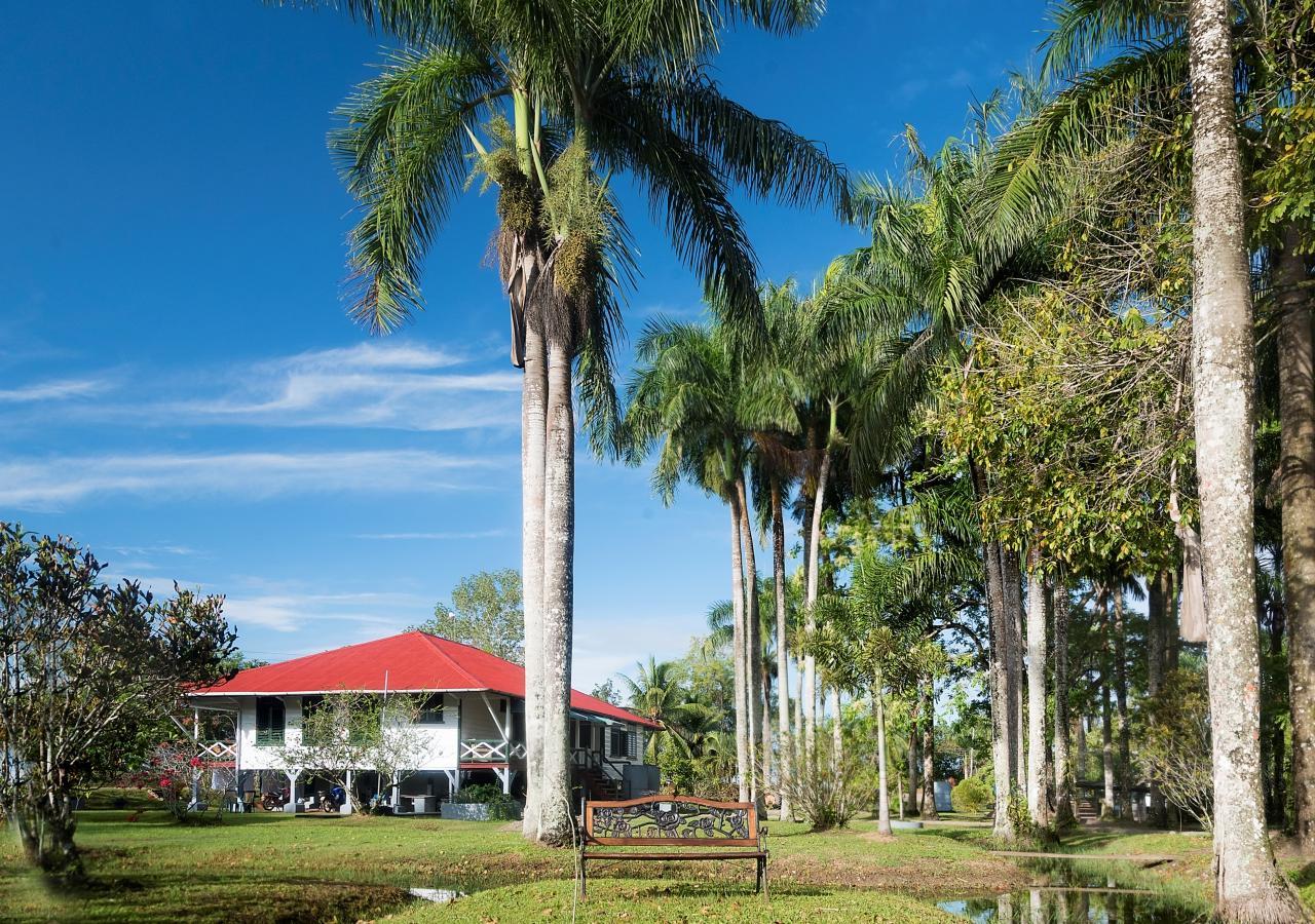 Plantage Resort Frederiksdorp 帕拉马里博 外观 照片