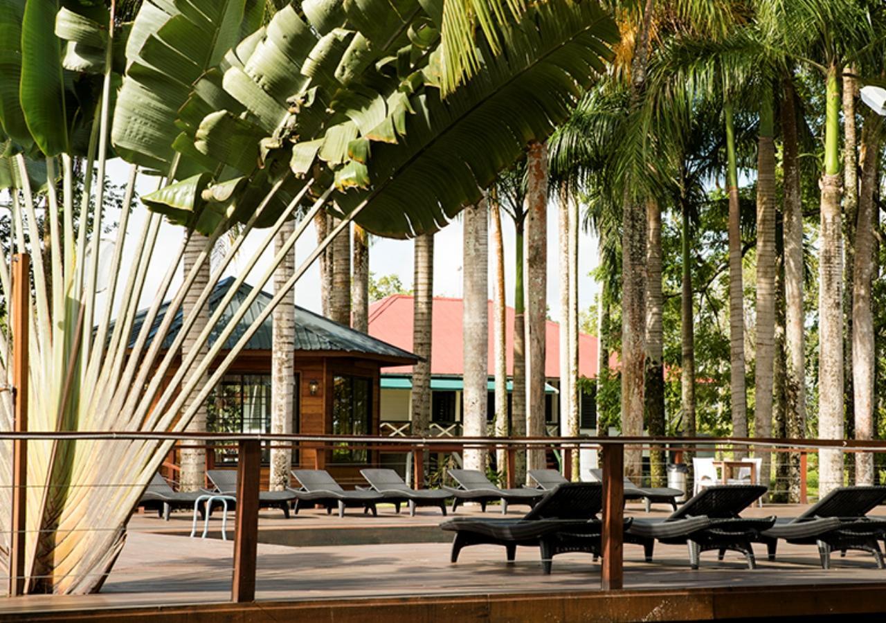 Plantage Resort Frederiksdorp 帕拉马里博 外观 照片